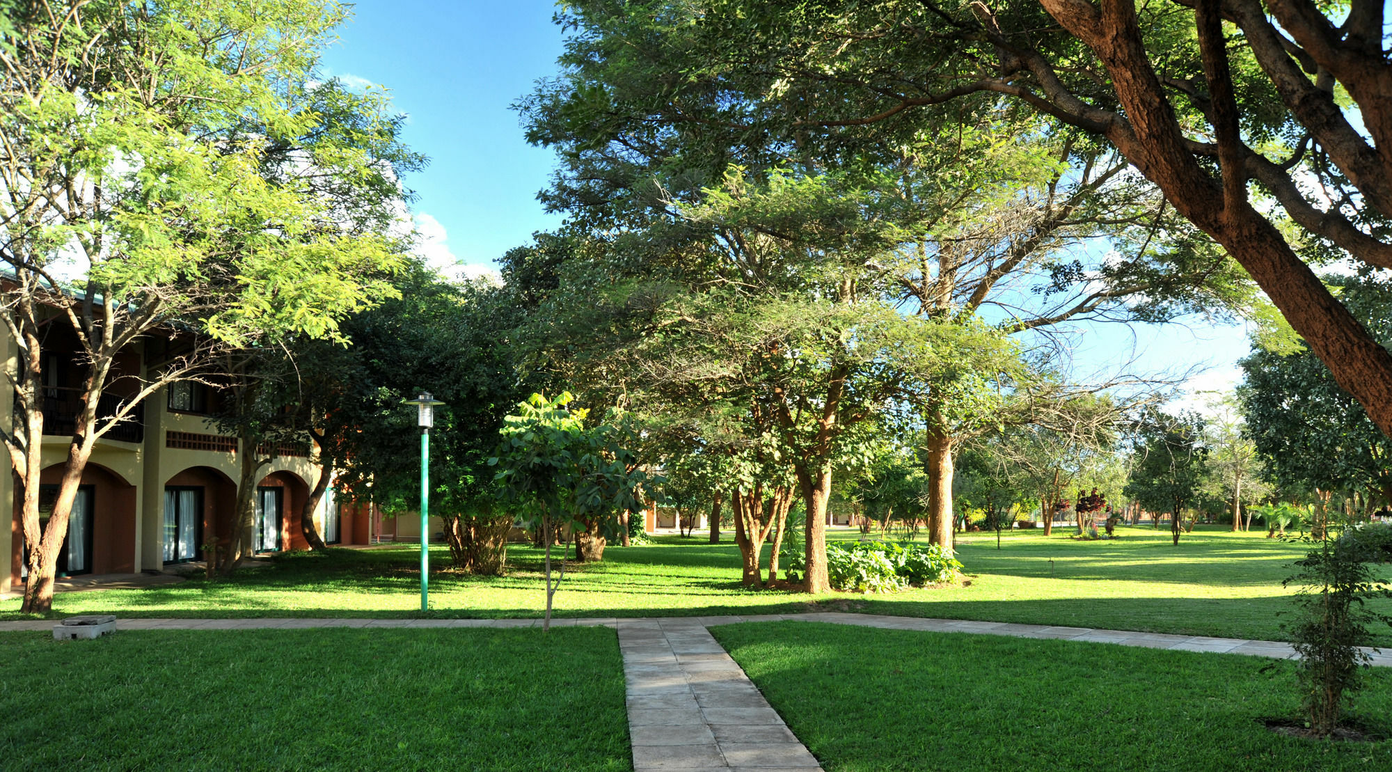 M'Kango Golfview Hotel Lusaka Esterno foto